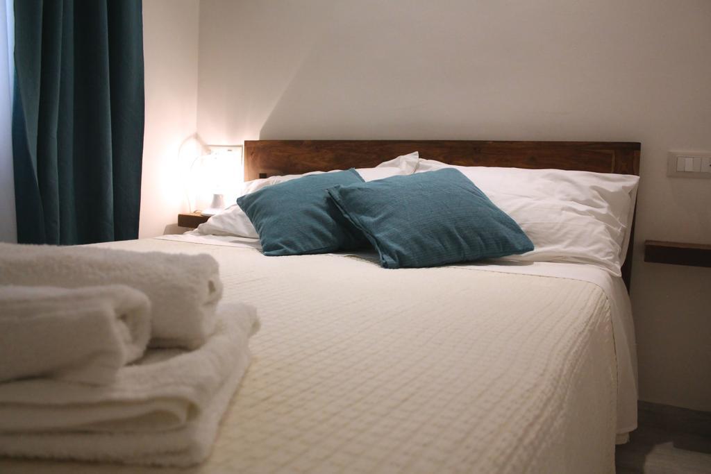 Piazza Martiri Rooms Cagliari Room photo