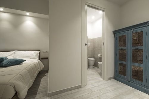 Piazza Martiri Rooms Cagliari Exterior photo